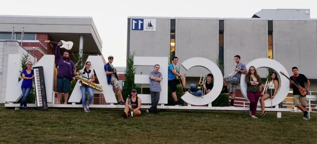 jazz band members on the Ocean sign